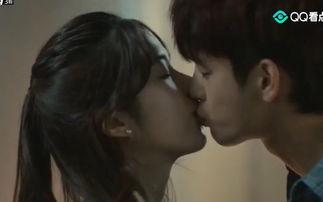 国产大叔吻戏视频合集,浪漫瞬间，温情满满